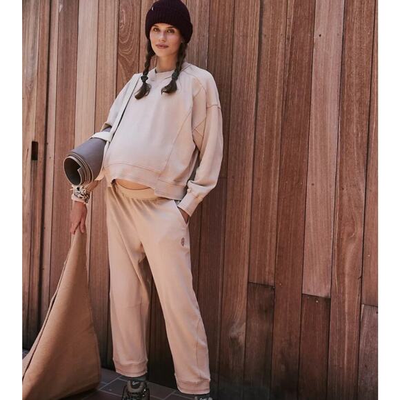 Free People Pants - NWT Free People Movement x Hatch Intercept Pants In Desert Sand Size Small